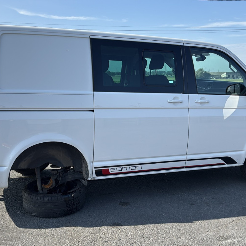 VOLKSWAGEN TRANSPORTER 6 PHASE 2 2.0 TDI - 16V TURBO Photo n°7