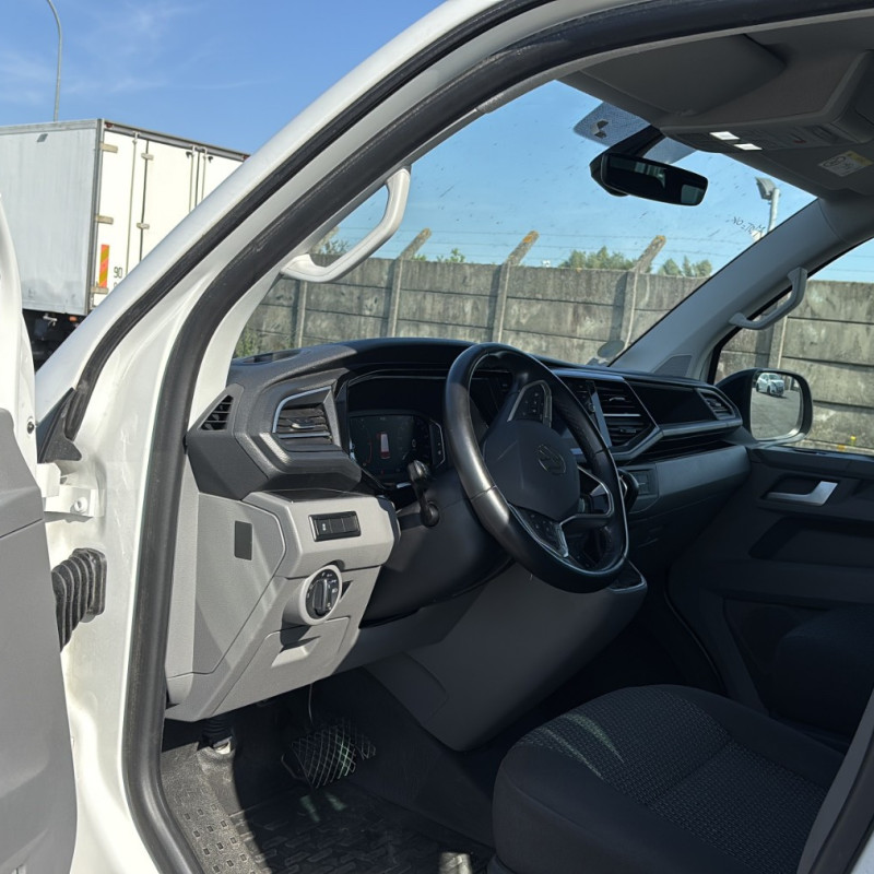 VOLKSWAGEN TRANSPORTER 6 PHASE 2 2.0 TDI - 16V TURBO Photo n°9