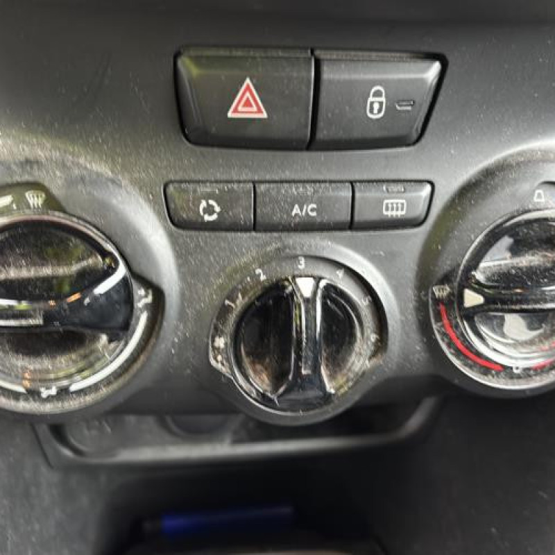 Moteur PEUGEOT 208 1 Photo n°14