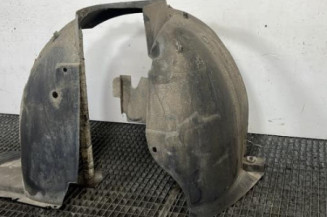 Pare boue avant droit PEUGEOT 307