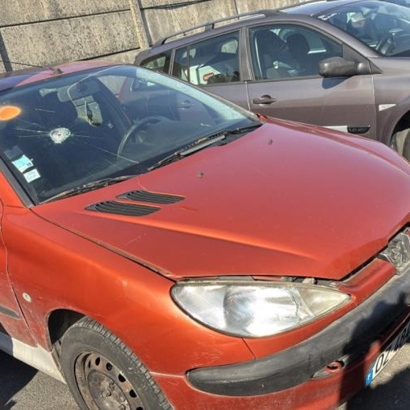 Pare choc arriere PEUGEOT 206 Photo n°9