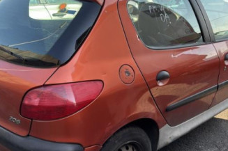 Pare choc arriere PEUGEOT 206
