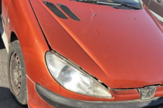 Pare choc arriere PEUGEOT 206