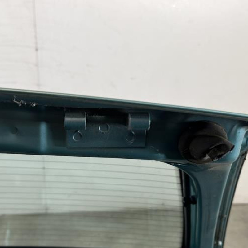 Malle/Hayon arriere OPEL CORSA C Photo n°7