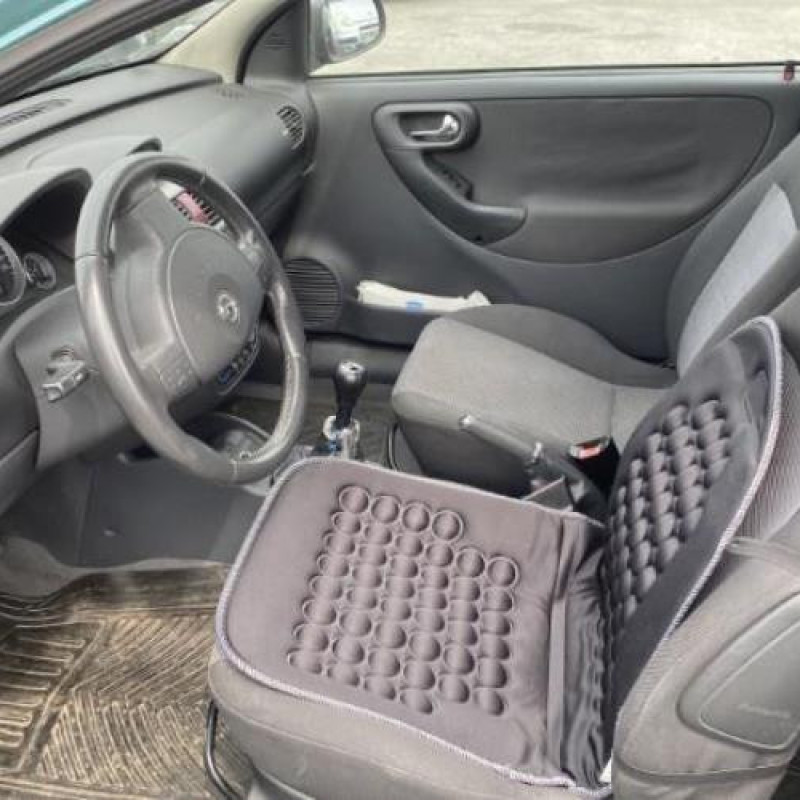Malle/Hayon arriere OPEL CORSA C Photo n°17