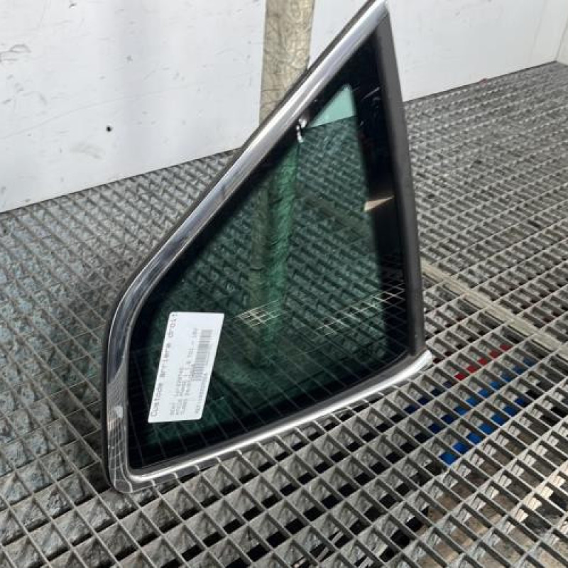 Custode arriere droit SEAT ATECA Photo n°3