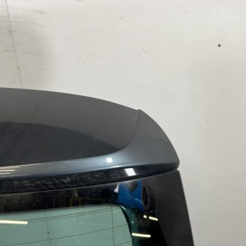 Malle/Hayon arriere SEAT ATECA Photo n°3