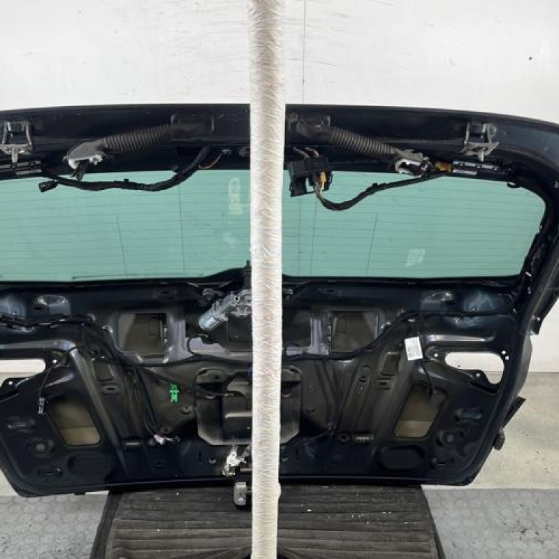 Malle/Hayon arriere SEAT ATECA Photo n°11