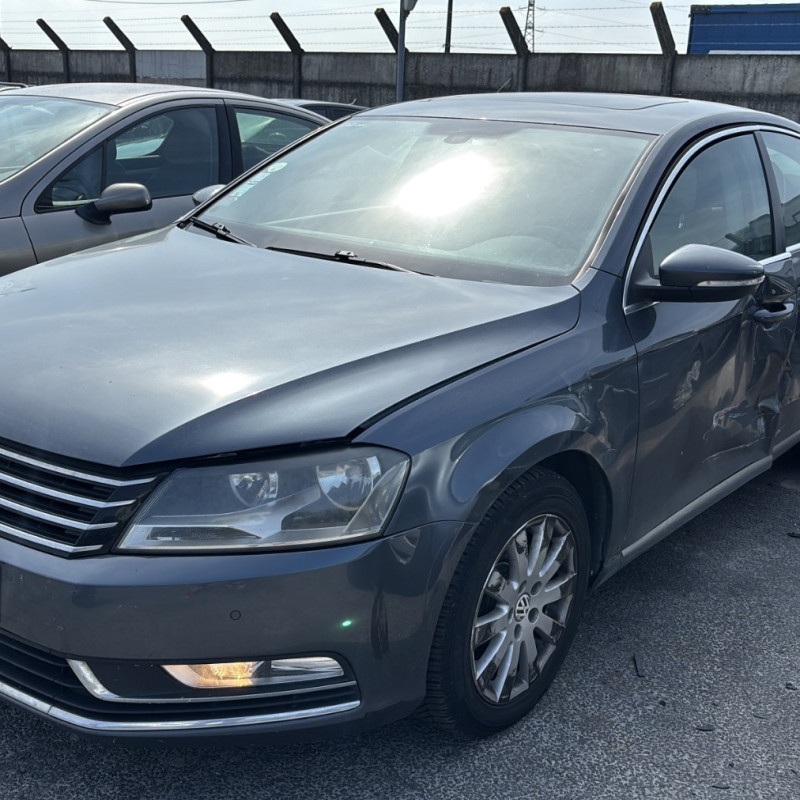 VOLKSWAGEN PASSAT 6 2.0 TDI - 16V TURBO Photo n°1