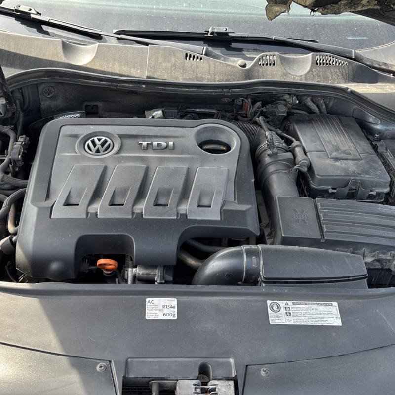 VOLKSWAGEN PASSAT 6 2.0 TDI - 16V TURBO Photo n°21