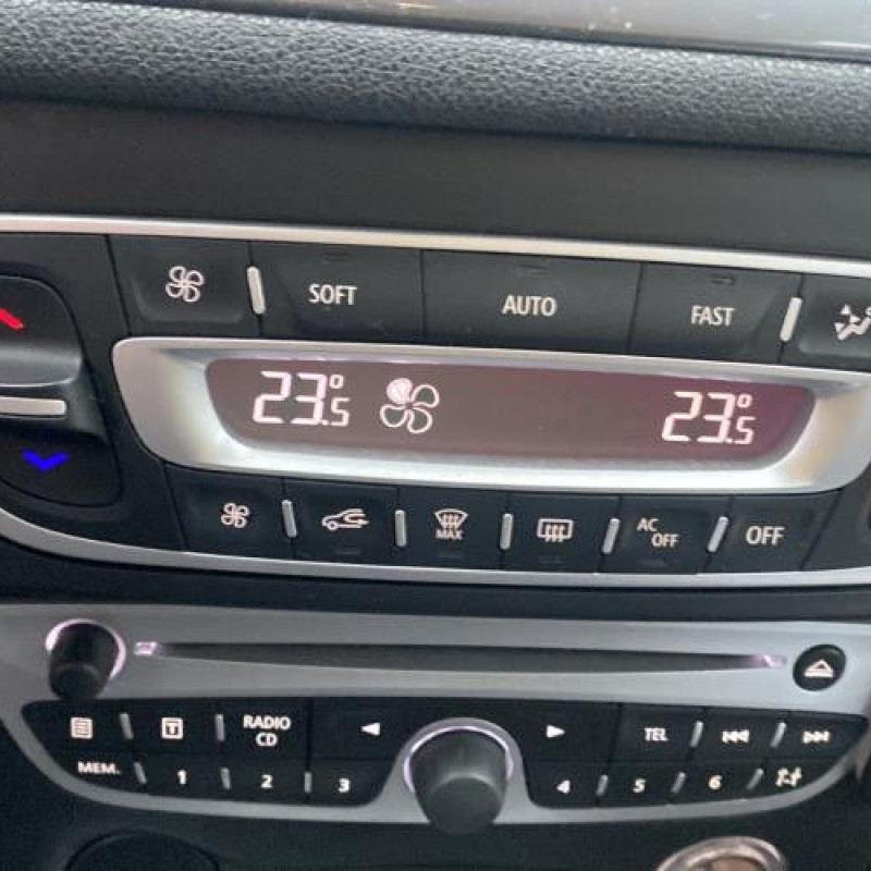 Moteur RENAULT MEGANE 3 Photo n°9