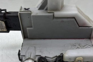 Serrure arriere gauche PEUGEOT 508 1