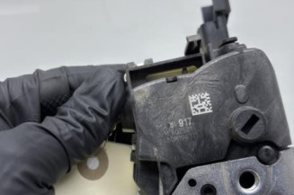 Serrure avant droit PEUGEOT 508 1