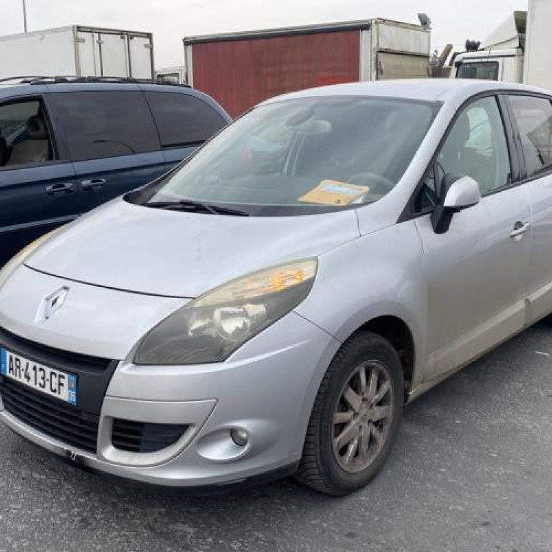 Moteur RENAULT SCENIC 3 Photo n°1