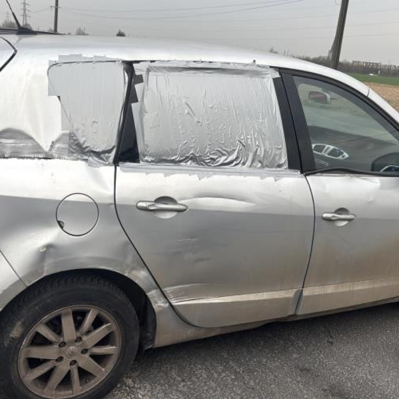 Moteur RENAULT SCENIC 3 Photo n°18