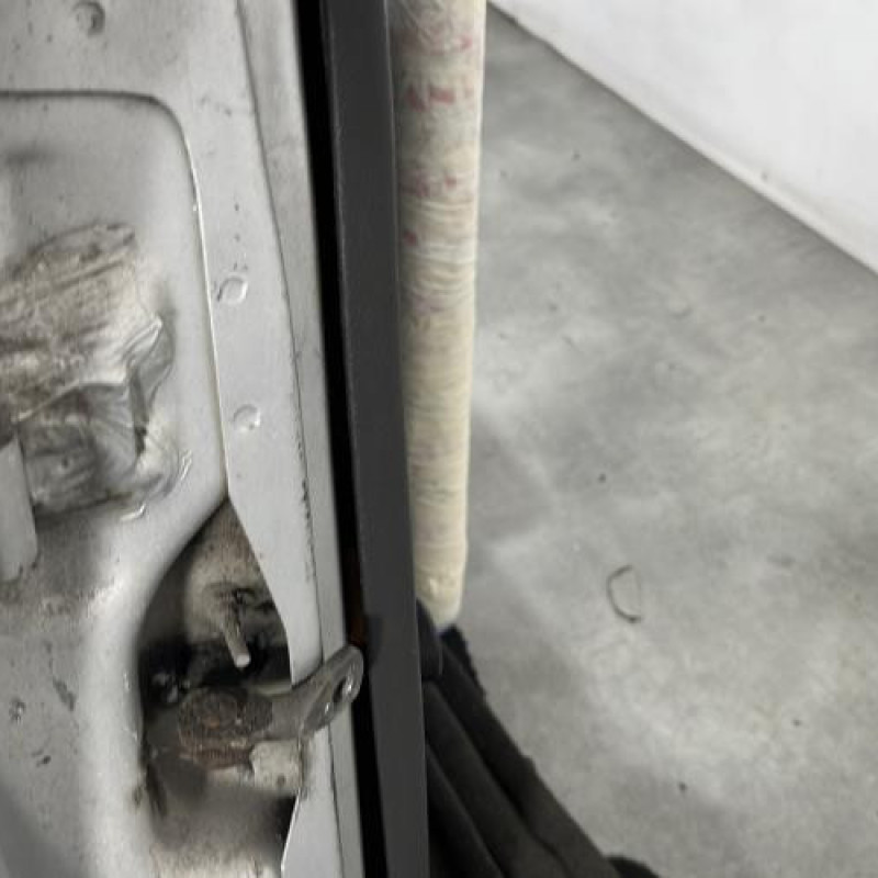 Porte arriere droit FORD FIESTA 4 Photo n°5
