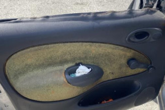 Porte arriere droit FORD FIESTA 4