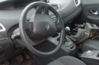 Aile avant droit RENAULT SCENIC 3