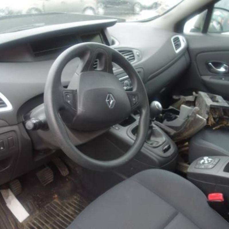 Aile avant droit RENAULT SCENIC 3 Photo n°12