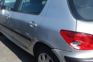 Aile avant droit PEUGEOT 307