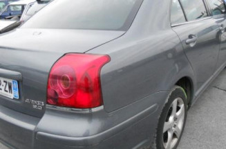 Porte avant droit TOYOTA AVENSIS 2
