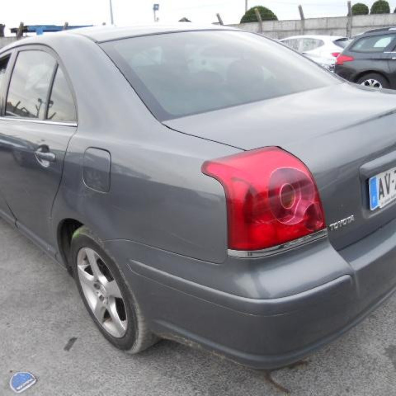 Porte avant droit TOYOTA AVENSIS 2 Photo n°9