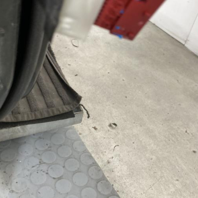 Porte avant droit PEUGEOT 308 2 Photo n°8