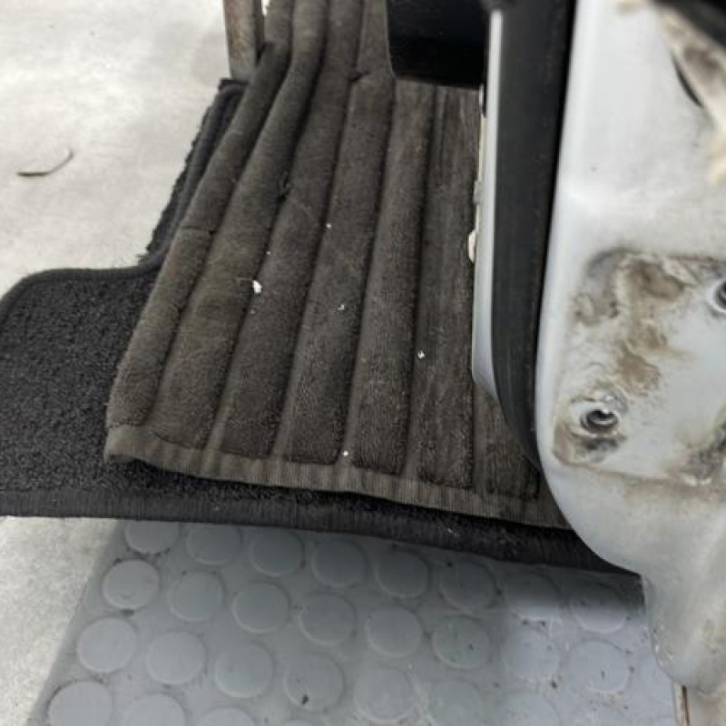 Porte avant gauche VOLKSWAGEN POLO 4 Photo n°5