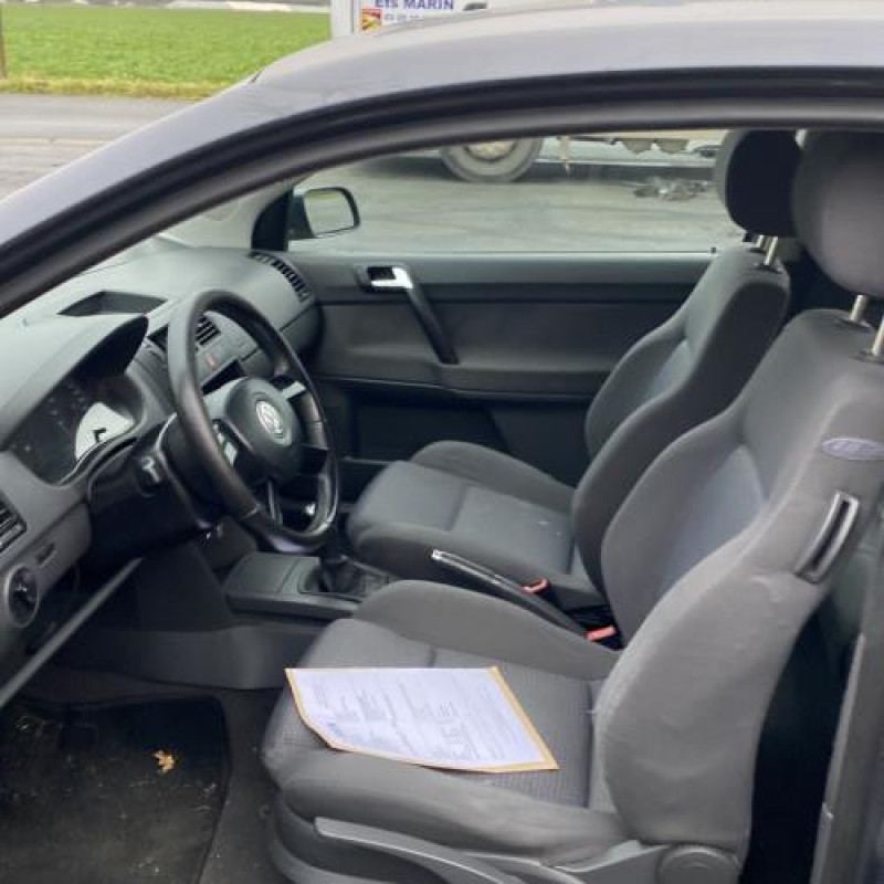Leve vitre electrique avant droit VOLKSWAGEN POLO 4 Photo n°14