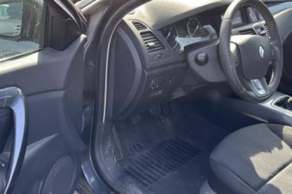 Renfort pare choc avant (traverse) RENAULT LAGUNA 3