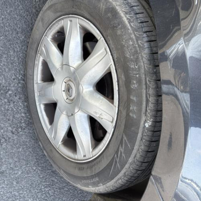 Renfort pare choc avant (traverse) RENAULT LAGUNA 3 Photo n°17