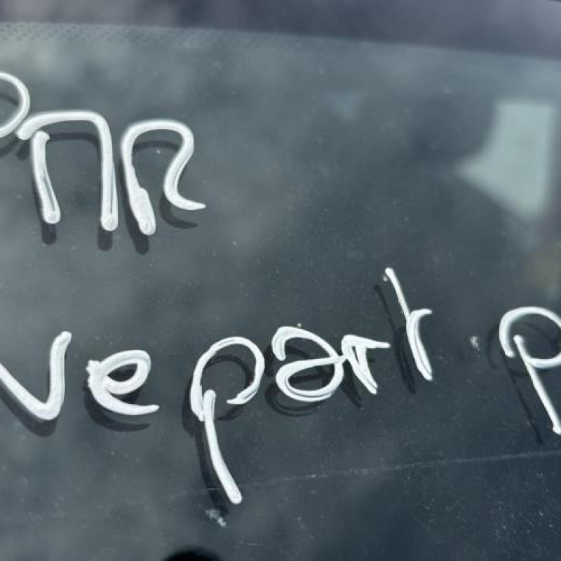Vitre arriere gauche OPEL ZAFIRA A Photo n°10