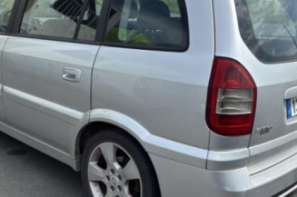 Vitre arriere gauche OPEL ZAFIRA A