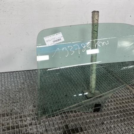 Vitre arriere gauche PEUGEOT 206