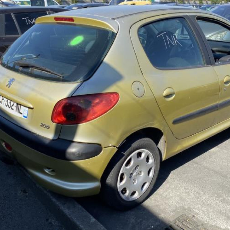 Vitre arriere gauche PEUGEOT 206 Photo n°7