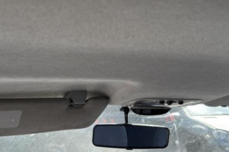 Vitre avant droit FORD FIESTA 4