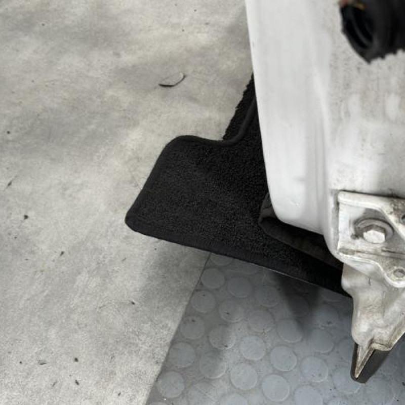 Porte avant gauche CITROEN C4 1 Photo n°5