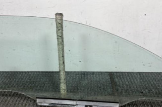 Vitre avant gauche OPEL CORSA C