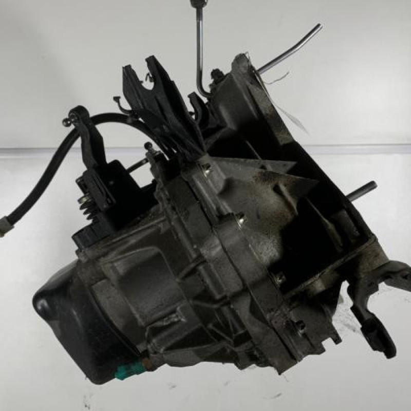 Boite de vitesses DACIA SANDERO 2 Photo n°4