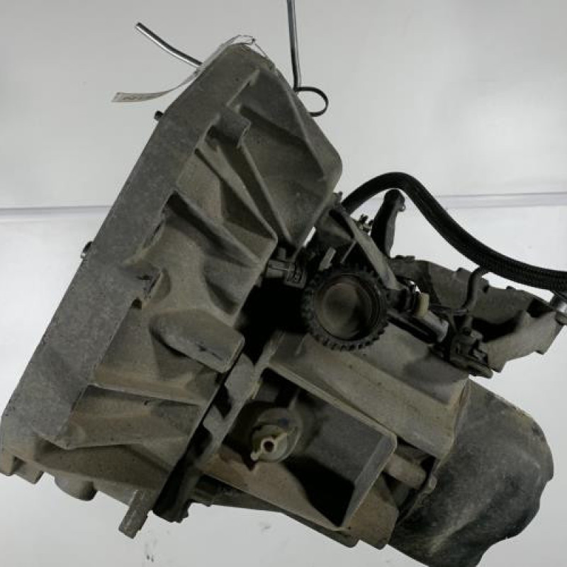Boite de vitesses RENAULT CLIO 4 Photo n°2
