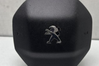Air bag conducteur PEUGEOT 2008 2 Photo n°1