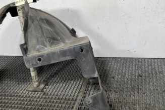 Pare boue avant droit RENAULT TRAFIC 2