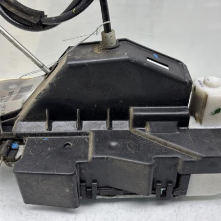 Serrure avant droit VOLKSWAGEN FOX