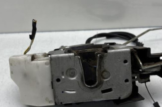 Serrure avant droit VOLKSWAGEN FOX