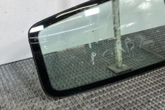 Custode arriere droit RENAULT CLIO 2