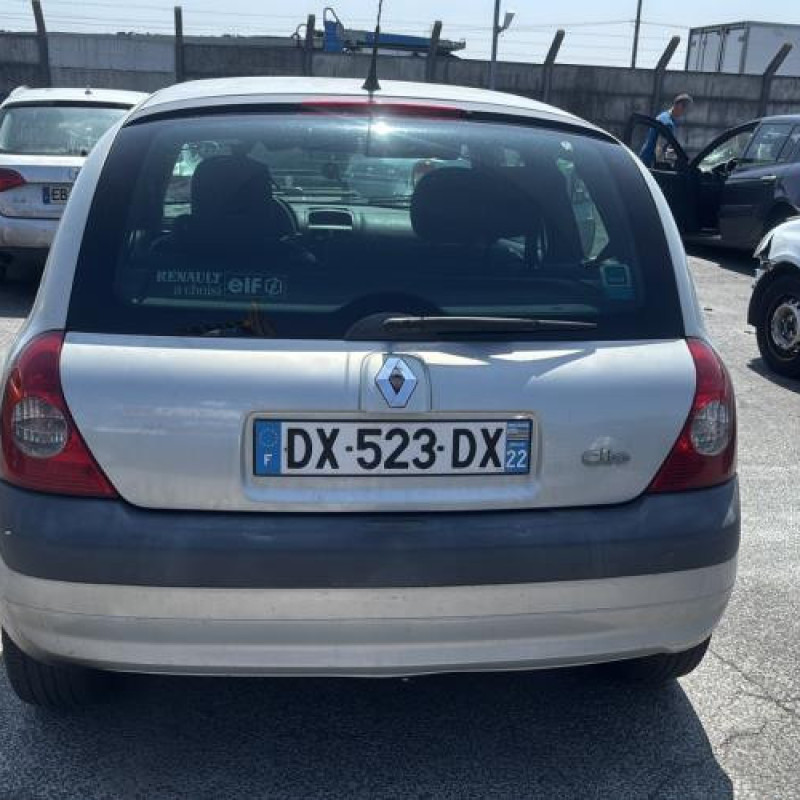 Custode arriere droit RENAULT CLIO 2 Photo n°9