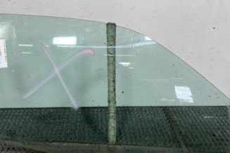 Vitre avant droit RENAULT CLIO 2 Photo n°1