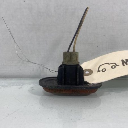 Repetiteur clignotant avant droit  (Feux) RENAULT MEGANE 1