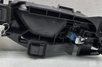 Poignee interieur avant gauche PEUGEOT 2008 2