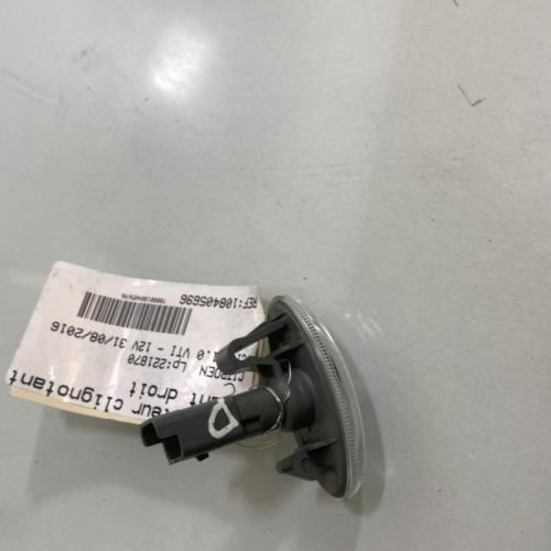 Repetiteur clignotant avant droit  (Feux) CITROEN C1 2 Photo n°3